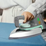 Vitamax Delux Automatic Iron Six pound Iron Nonstick Coated Soleplate 25 Microns VM5031 upto 25% fastter ironing Wth 3 Year warranty - Image 3